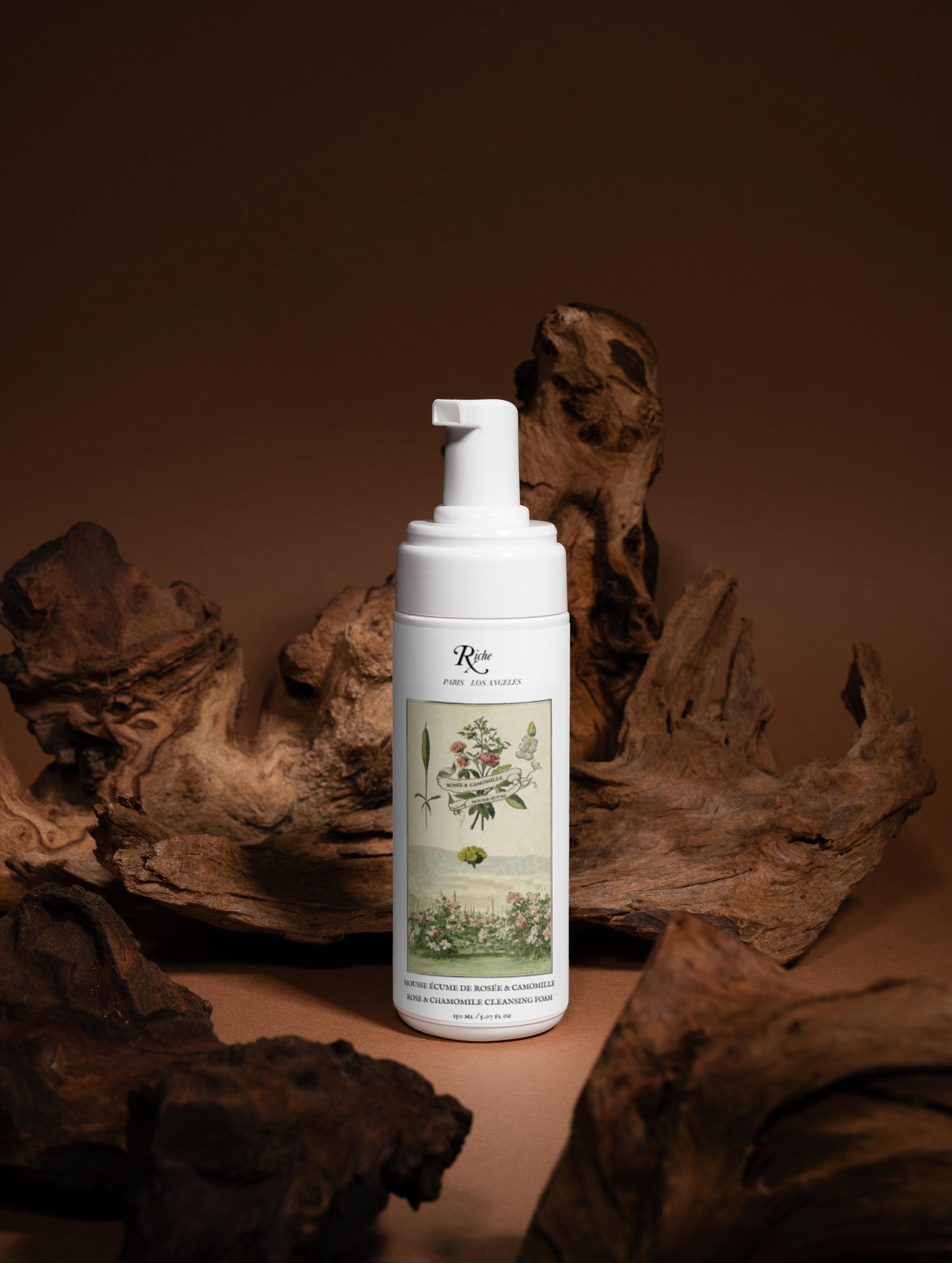 ROSE & CHAMOMILE CLEANSING FOAM