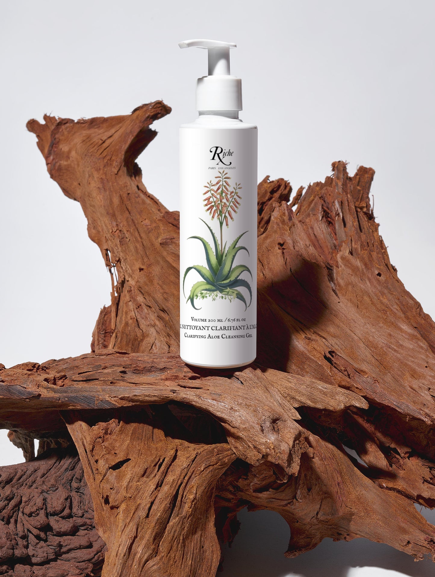 GEL NETTOYANT CLARIFIANT À L’ALOÈS